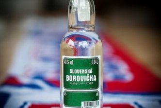 Slovenská borovička symbol Slovenska