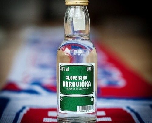 Slovenská borovička symbol Slovenska