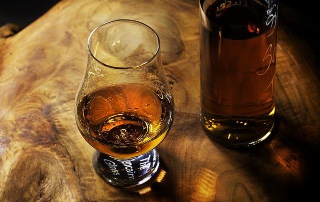 Degustační sklenice na whisky