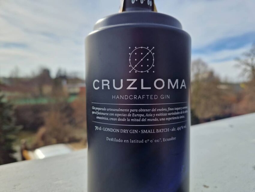 Cruzloma Handcrafted Gin 